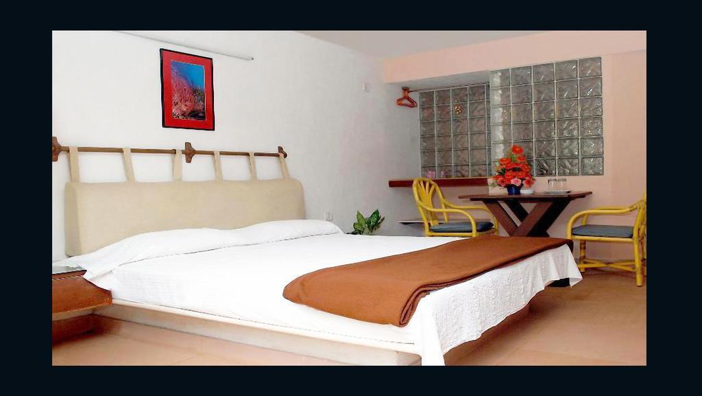 Little Italy Hotel Calangute Exterior photo