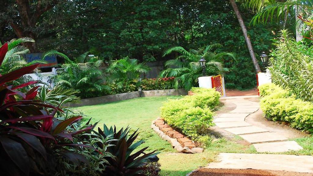 Little Italy Hotel Calangute Exterior photo