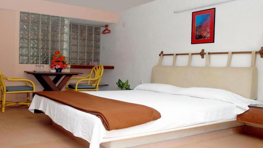 Little Italy Hotel Calangute Exterior photo