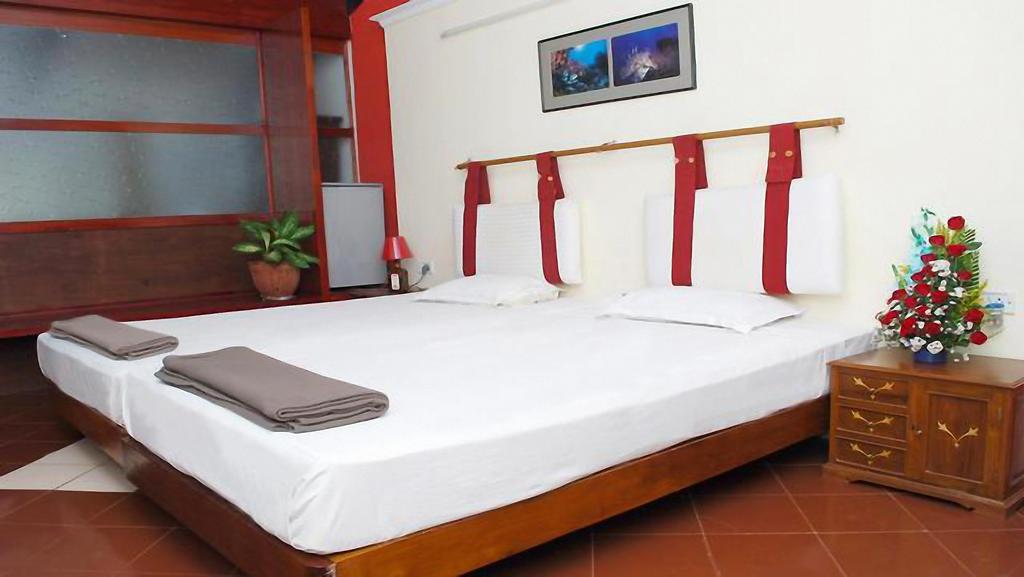 Little Italy Hotel Calangute Exterior photo